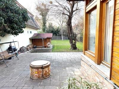Eladó családi ház Budapest