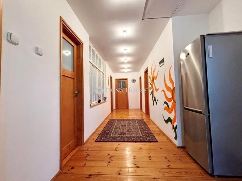 Eladó családi ház Budapest