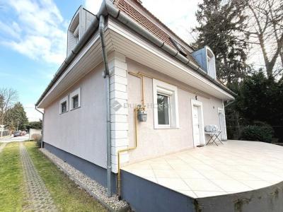 Eladó családi ház Budapest