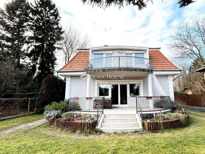 Eladó családi ház Budapest