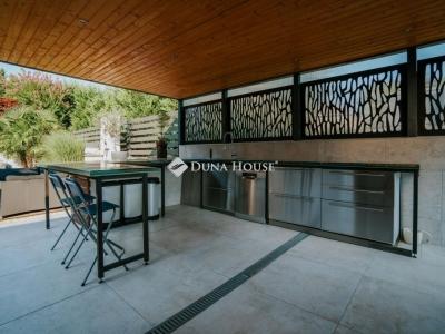 Eladó családi ház Budapest