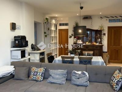 Eladó házrész Budapest