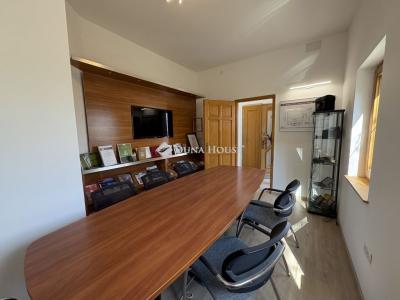 Eladó családi ház Budapest