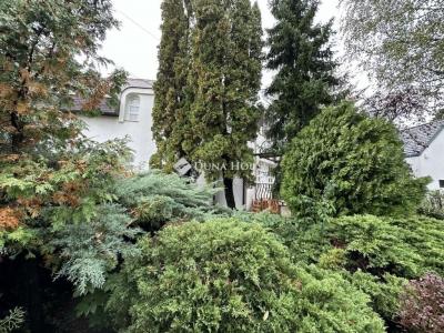 Eladó családi ház Budapest