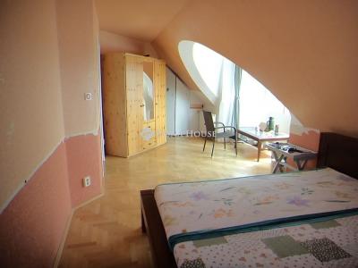 Eladó családi ház Budapest