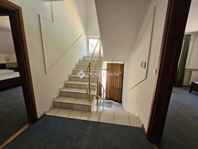 Eladó családi ház Szentendre