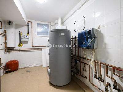 Eladó családi ház Budapest