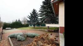 Eladó családi ház Budapest