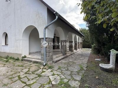 Eladó családi ház Szentendre