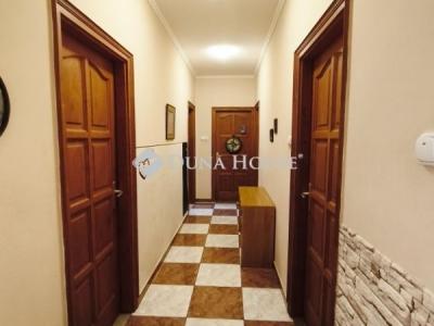 Eladó családi ház Dunakeszi