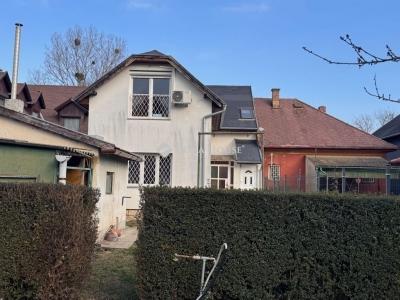Eladó családi ház Budapest