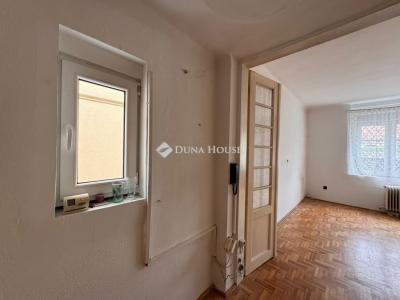 Eladó családi ház Budapest