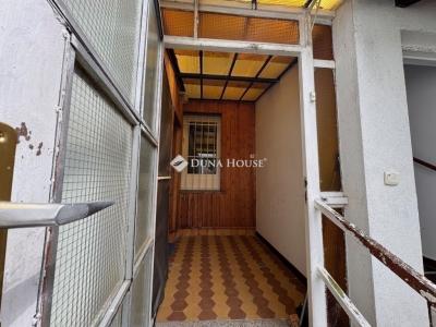 Eladó családi ház Budapest