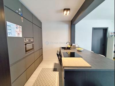 Eladó sorház Szentendre