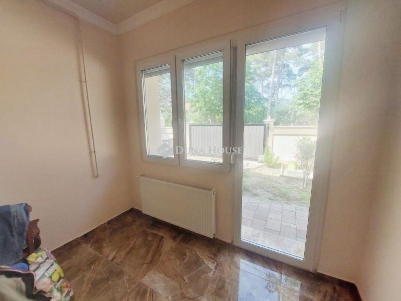 Eladó családi ház Dunakeszi