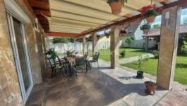 Eladó családi ház Dunakeszi