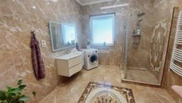 Eladó családi ház Dunakeszi