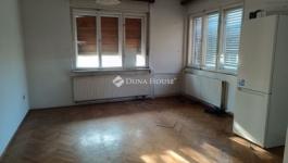 Eladó családi ház Budapest