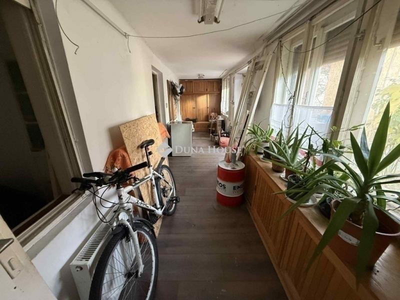 Eladó családi ház Dunakeszi