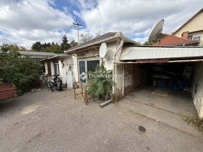 Eladó családi ház Dunakeszi