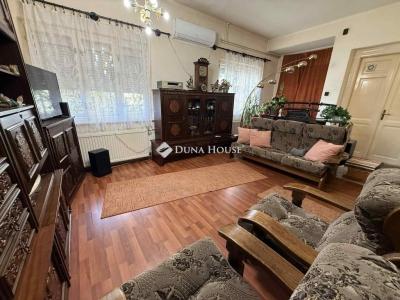 Eladó családi ház Dunakeszi