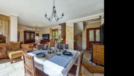 Eladó családi ház Szentendre