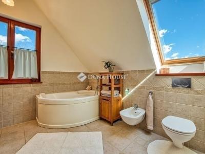 Eladó családi ház Szentendre