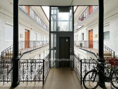 Eladó lakás Budapest