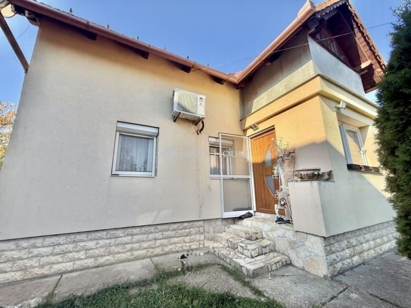 Eladó családi ház Pécs