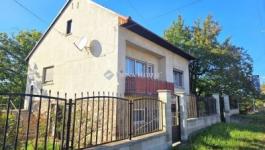 Eladó családi ház Pécs