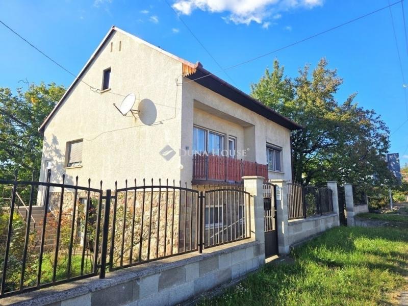 Eladó családi ház Pécs