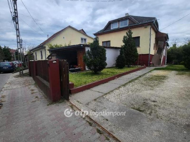 Eladó családi ház Szigetszentmiklós