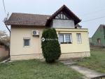 Eladó családi ház Pécs