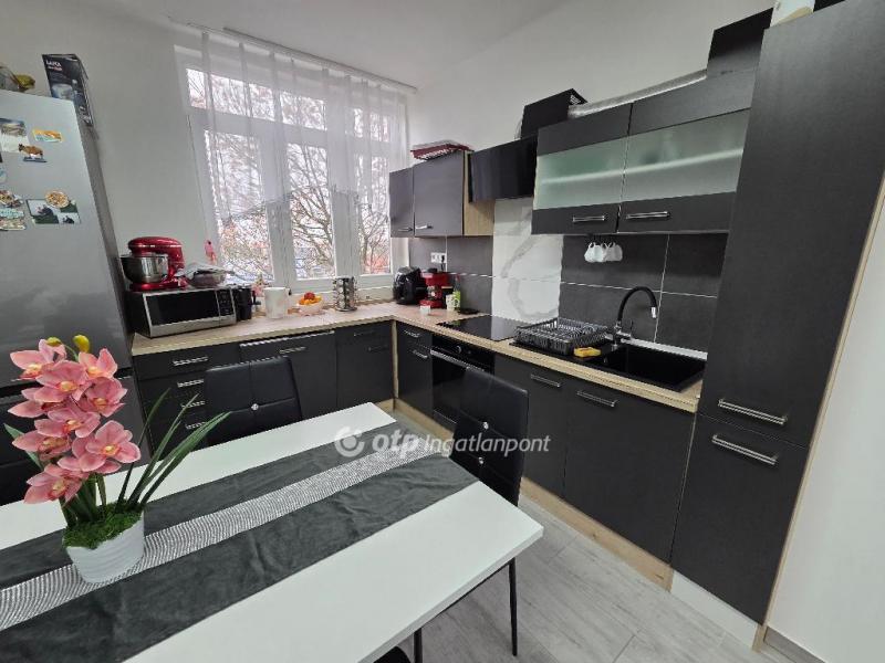 Eladó lakás Miskolc