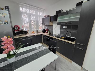 Eladó lakás Miskolc