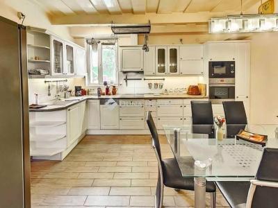 Eladó családi ház Mende