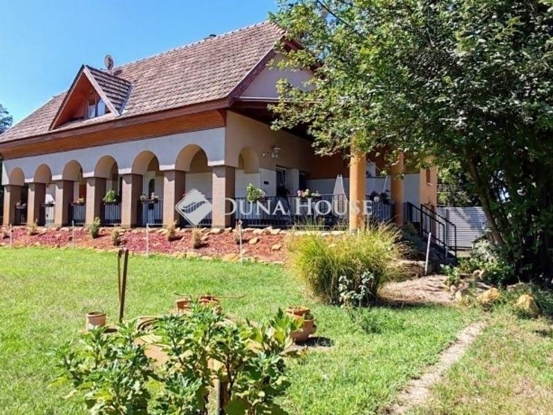 Eladó családi ház Kecskemét