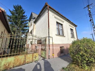 Eladó családi ház Biharkeresztes