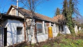 Eladó családi ház Kóka