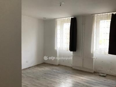 Eladó családi ház Eger