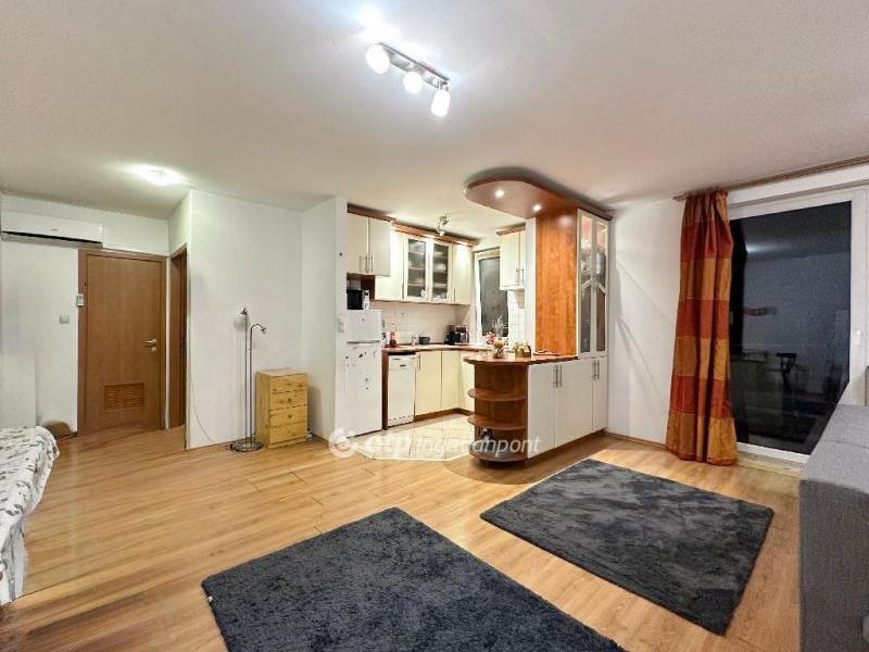 Eladó lakás Budapest