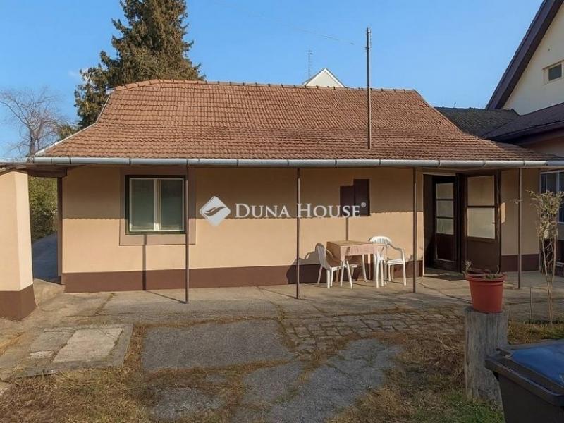 Eladó családi ház Kecskemét