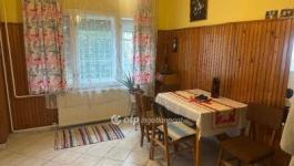 Eladó családi ház Érd