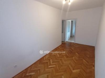 Eladó lakás Debrecen