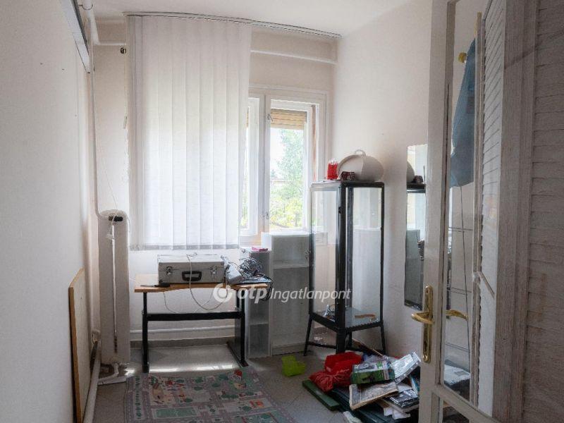 Eladó családi ház Debrecen