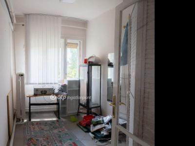 Eladó családi ház Debrecen