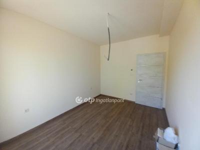 Eladó családi ház Debrecen