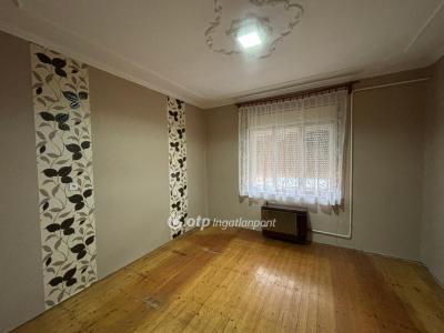 Eladó családi ház Hajdúböszörmény