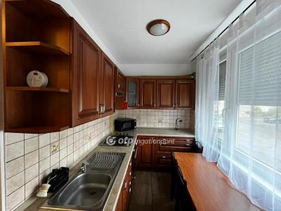 Eladó lakás Debrecen