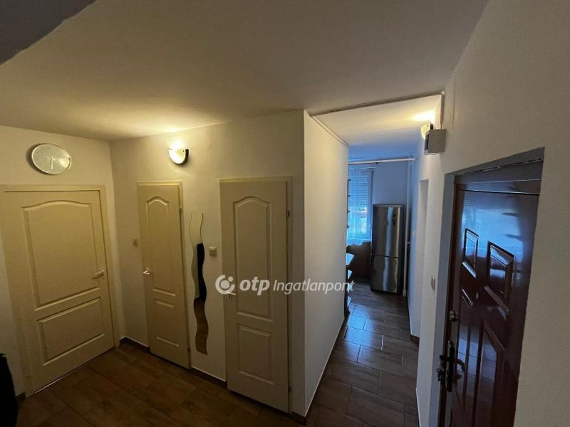 Eladó lakás Debrecen